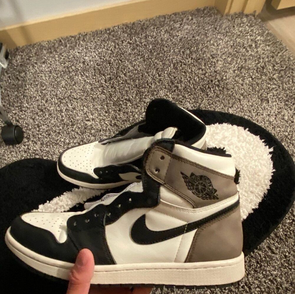 Jordan 1 mochas